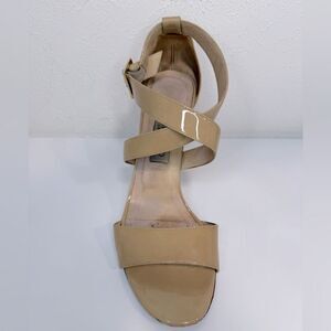 Jimmy Choo London Beige Patent Leather Wedge Right Sandal 38.5 / US 8
